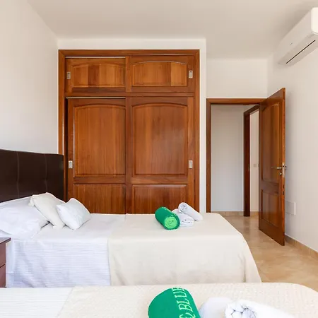 Toni - Aguas Blancas Villa *