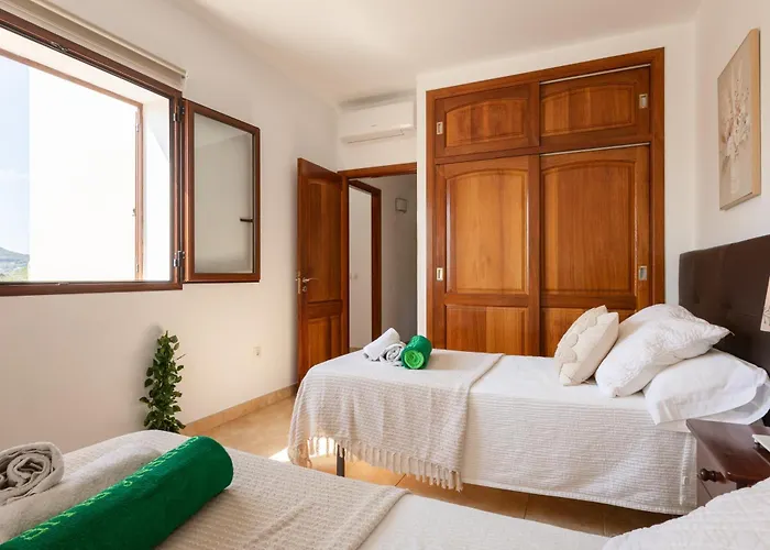 Toni - Aguas Blancas Villa Santa Eularia des Riu