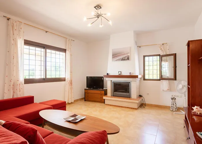 Toni - Aguas Blancas Villa