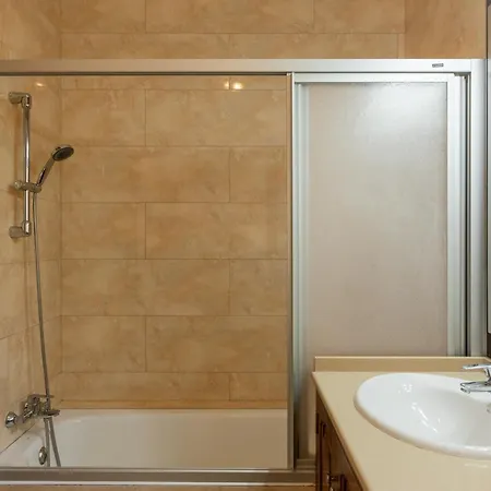 Toni - Aguas Blancas * Santa Eularia des Riu