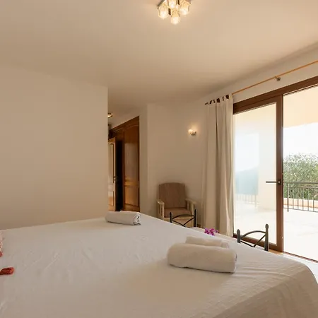 Villa Can Toni - Aguas Blancas Beach *