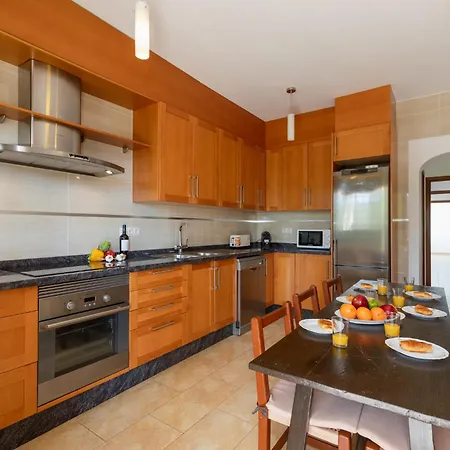 Toni - Aguas Blancas Santa Eularia des Riu