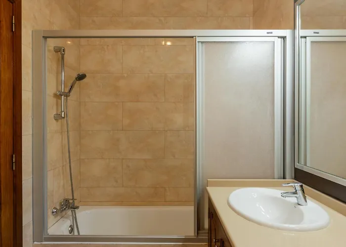 Toni - Aguas Blancas * Santa Eularia des Riu